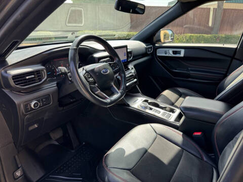 2023 Ford Explorer ST-Line