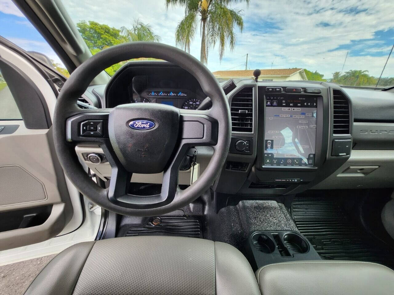 2017 FORD F-250 Pickup - $31,995