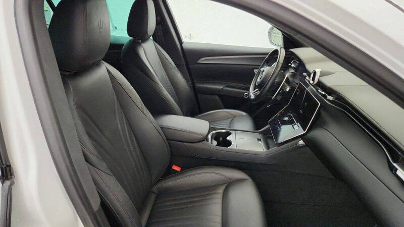 2024 Maserati Grecale GT