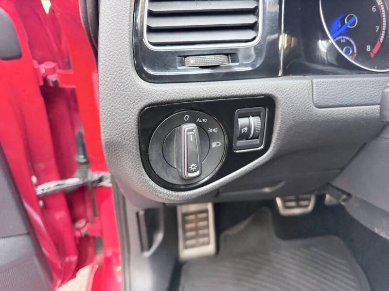 2016 Volkswagen Golf R