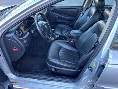 2003 Jaguar X-Type 2.5