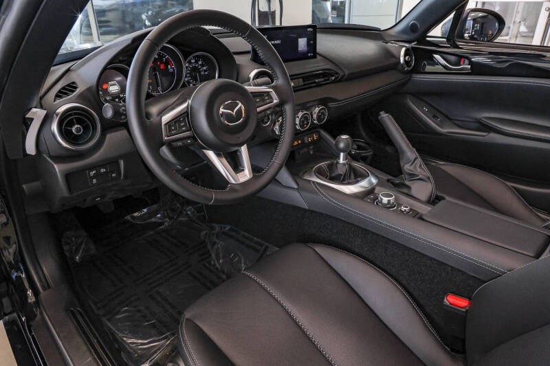 2025 Mazda MX-5 Miata RF Grand Touring