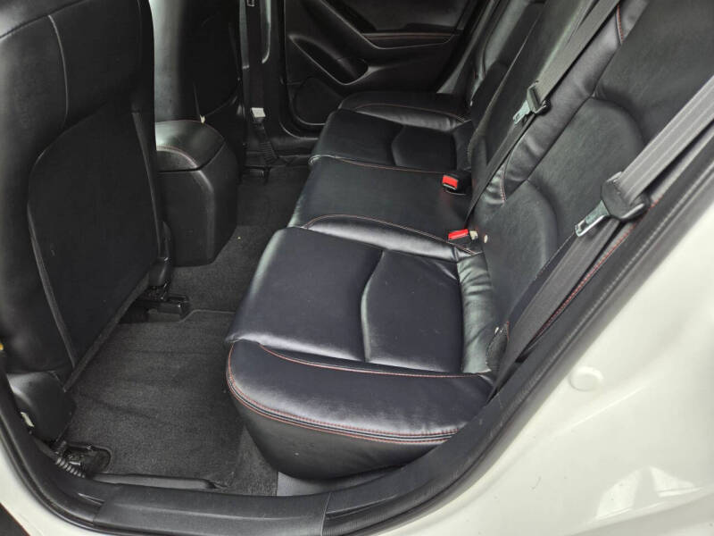 2015 Mazda MAZDA3 i Grand Touring