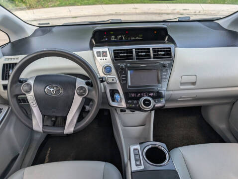 2012 Toyota Prius v Five