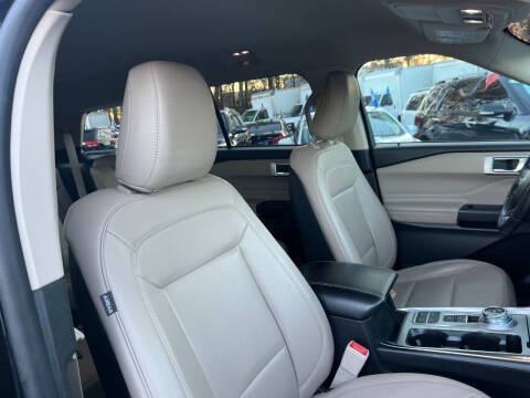 2020 Ford Explorer XLT