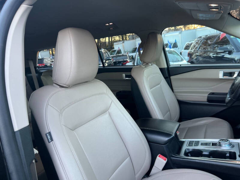 2020 Ford Explorer XLT