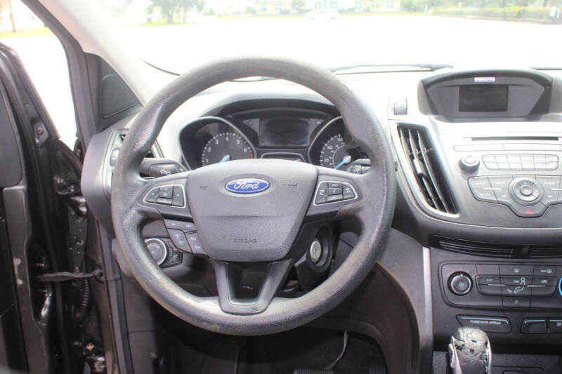2017 Ford Escape S