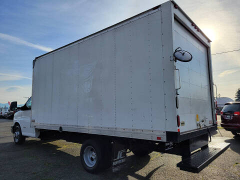 2016 Chevrolet Express 4500