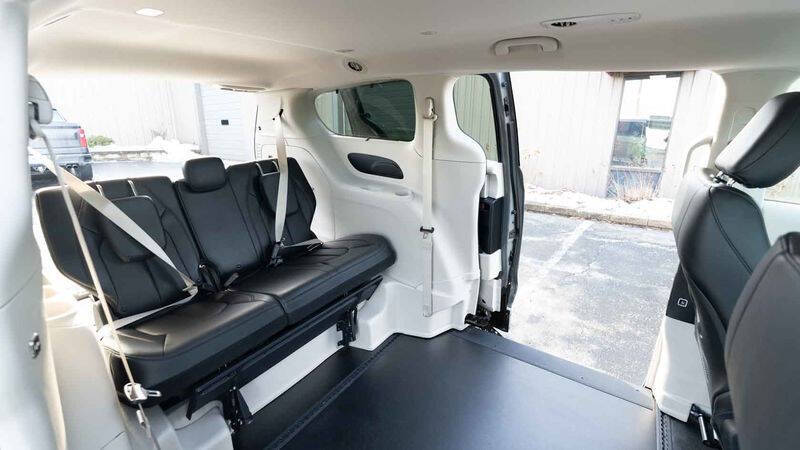 2020 Chrysler Pacifica Touring L