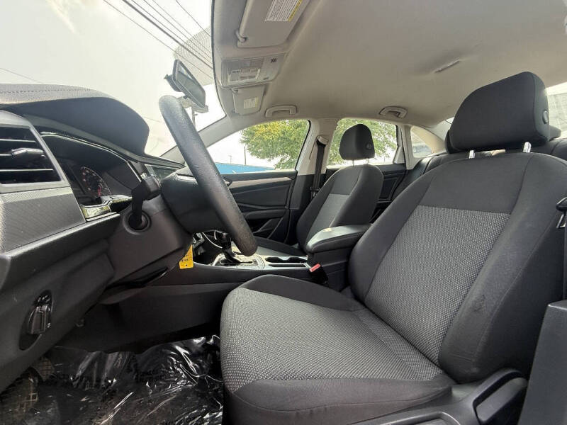 2019 Volkswagen Jetta SE