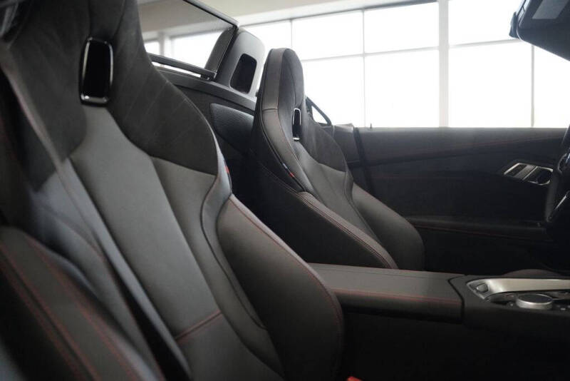 2026 BMW Z4 M40i