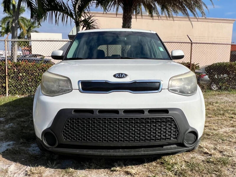 2015 Kia Soul +
