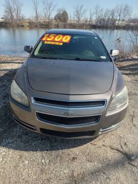 2010 Chevrolet Malibu for sale at Car Lot Credit Connection LLC in Elkhart IN