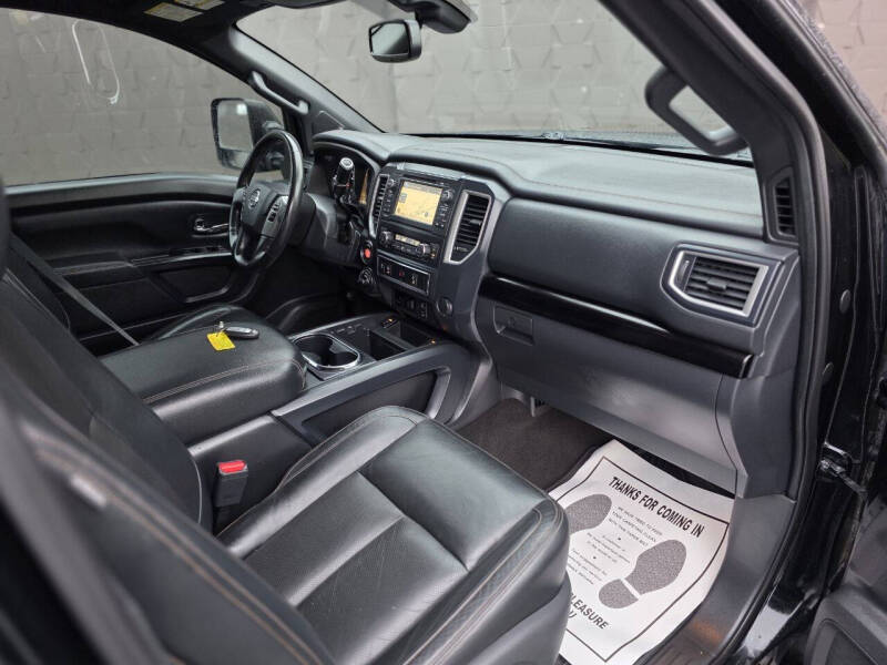 2018 Nissan Titan XD SL