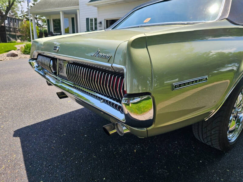 1967 Mercury Cougar XR7