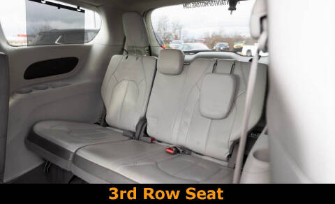 2019 Chrysler Pacifica Touring L