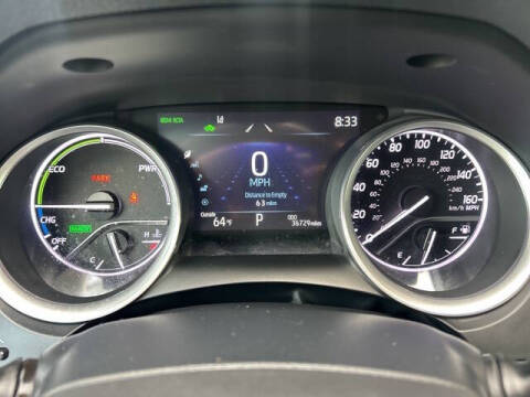 2023 Toyota Camry Hybrid XLE