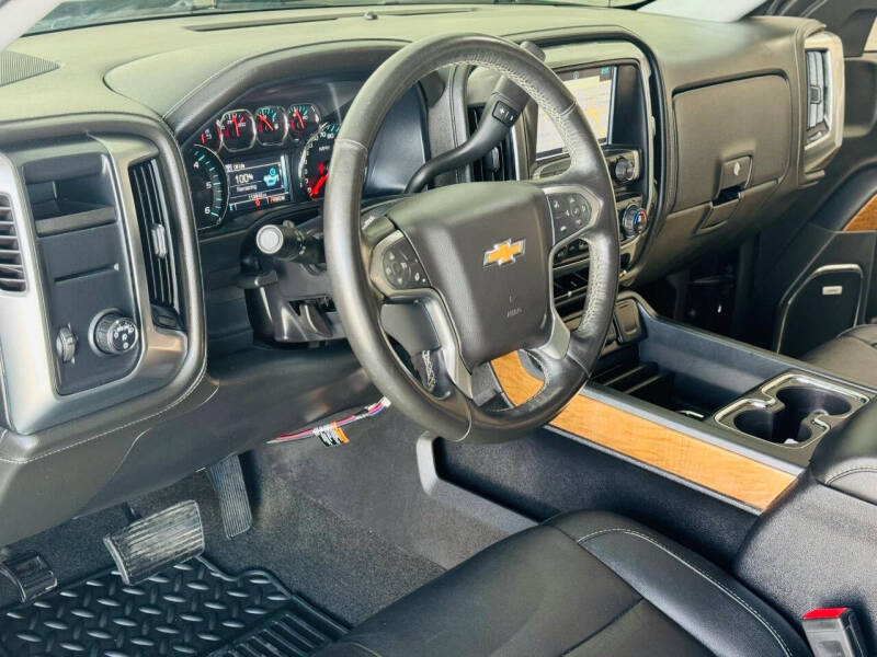 2016 Chevrolet Silverado 1500 LTZ photo 14