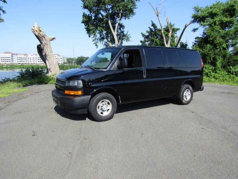 2018 Chevrolet Express LS 2500