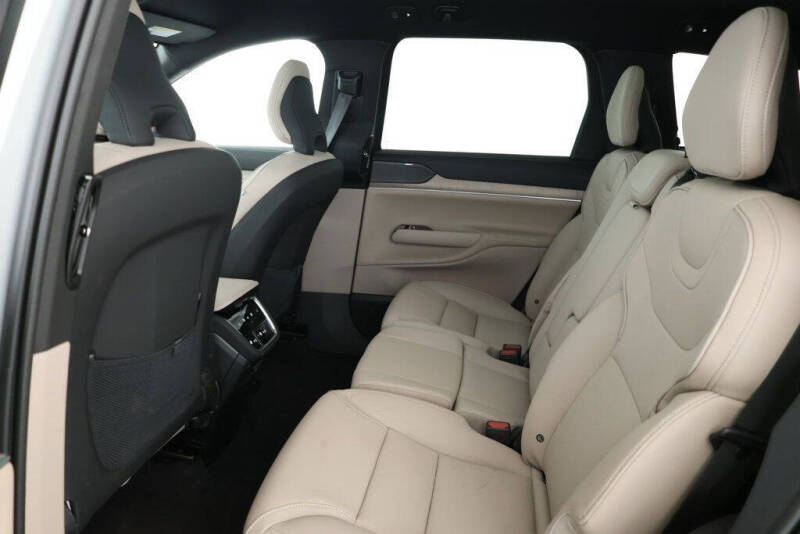 2025 Volvo EX90 Twin Plus 7P