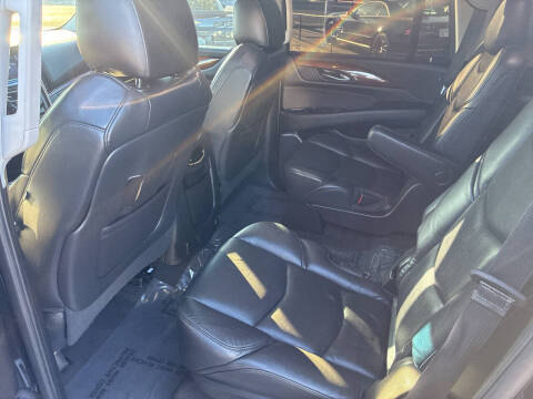 2019 Cadillac Escalade Luxury