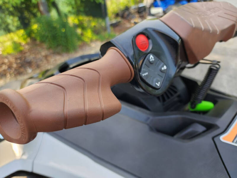 2018 Sea-Doo GTX-300 LIMITED