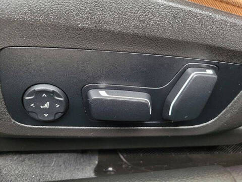 2024 BMW 3 Series 330i