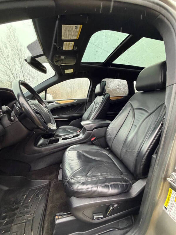 2016 Lincoln MKC Select