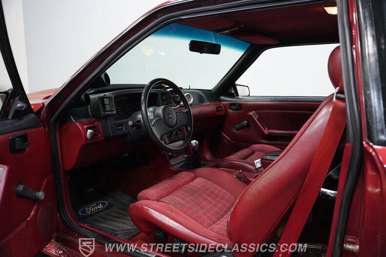 1987 Ford Mustang GT