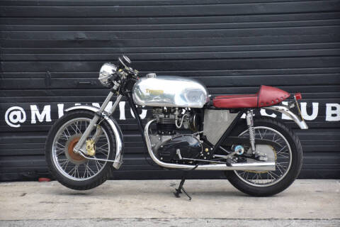 1977 Triumph Boneville T140