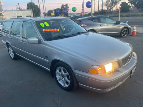 1998 Volvo V70 for sale at Bloom Auto Sales in Escondido CA