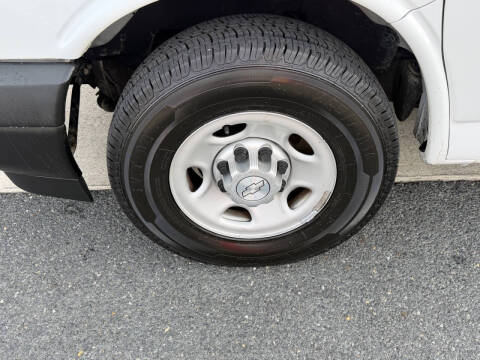 2017 Chevrolet Express 2500