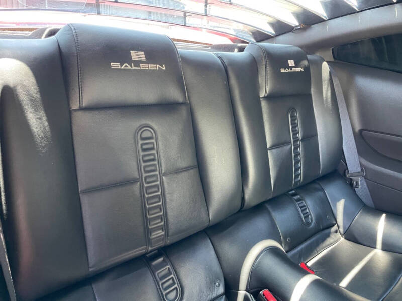 2006 Ford Mustang GT Deluxe