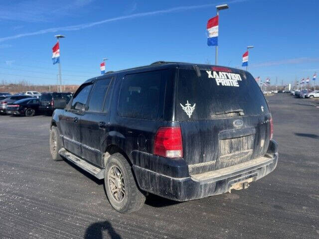 2004 Ford Expedition XLT