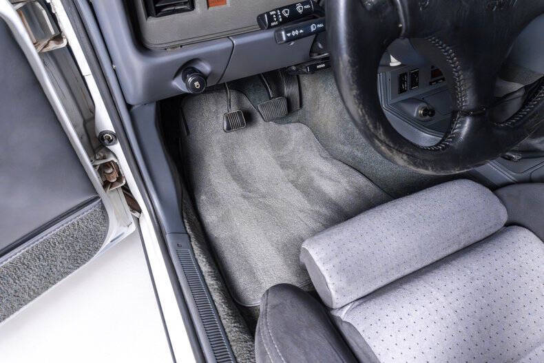 1986 Ford Mustang LX