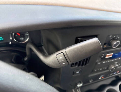 2025 Chevrolet Express 2500