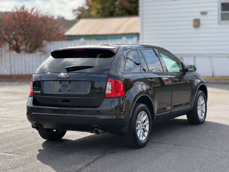 2014 Ford Edge SE photo 6