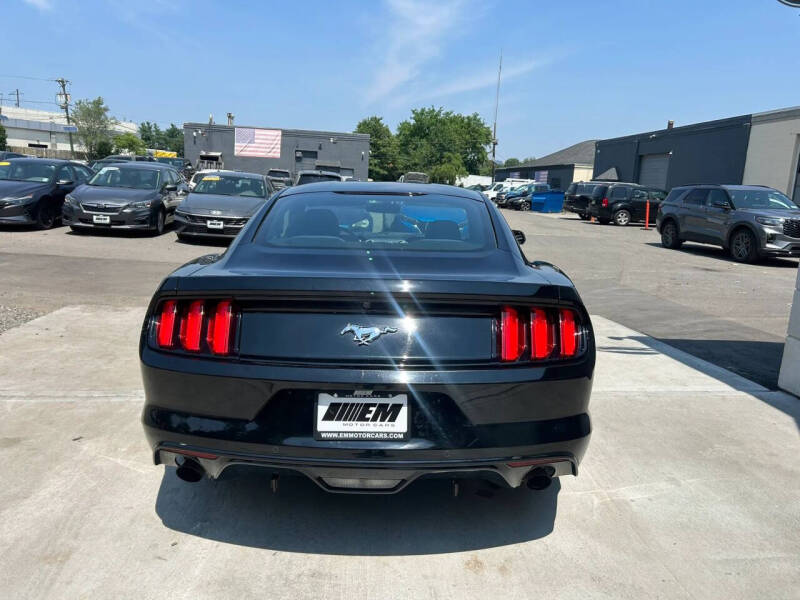 2016 Ford Mustang