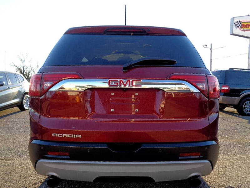 2017 GMC Acadia SLE-2