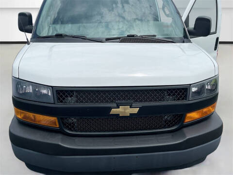 2023 Chevrolet Express 2500