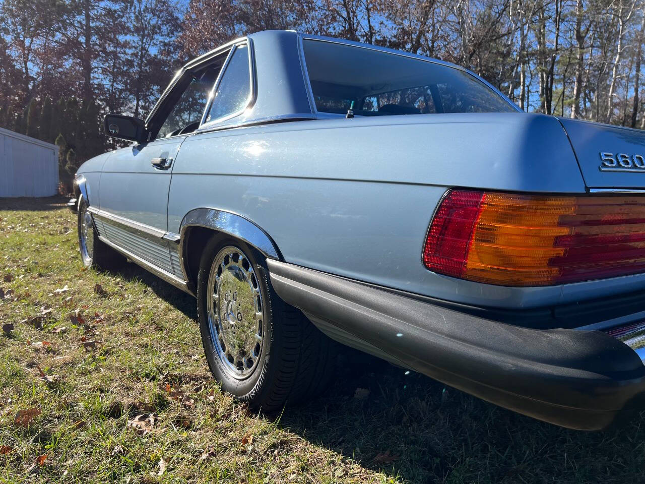 1986 Mercedes-Benz 560-Class 52