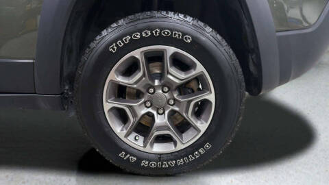 2020 Jeep Cherokee Trailhawk