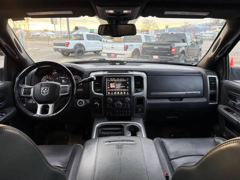 2017 RAM 3500 Laramie Limited