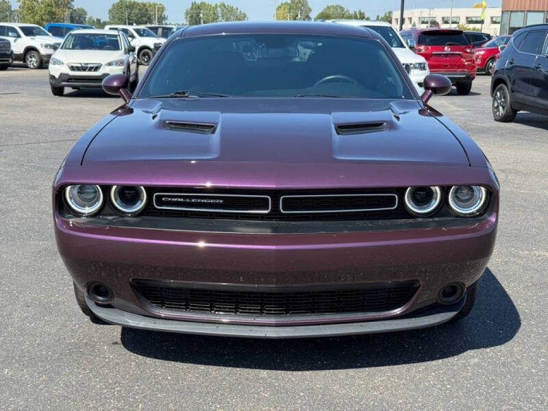 2022 Dodge Challenger SXT
