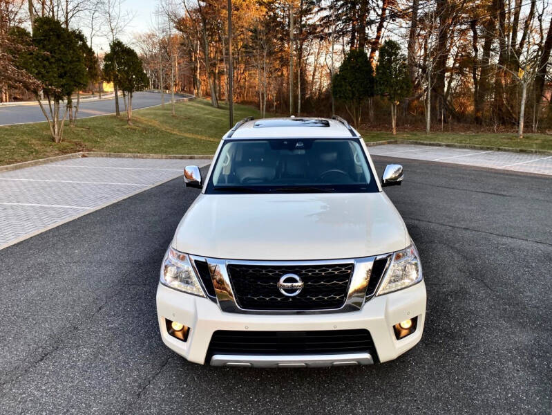 2018 Nissan Armada Platinum photo 4