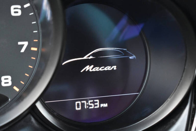 2021 Porsche Macan