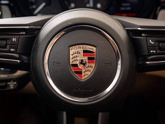 2024 Porsche Macan