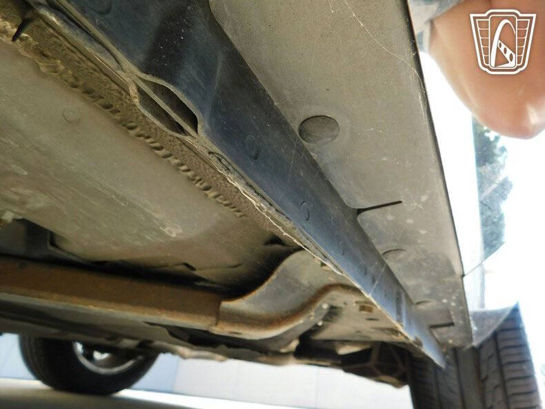 2003 Ford Thunderbird