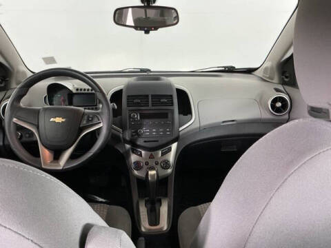 2015 Chevrolet Sonic LS Auto