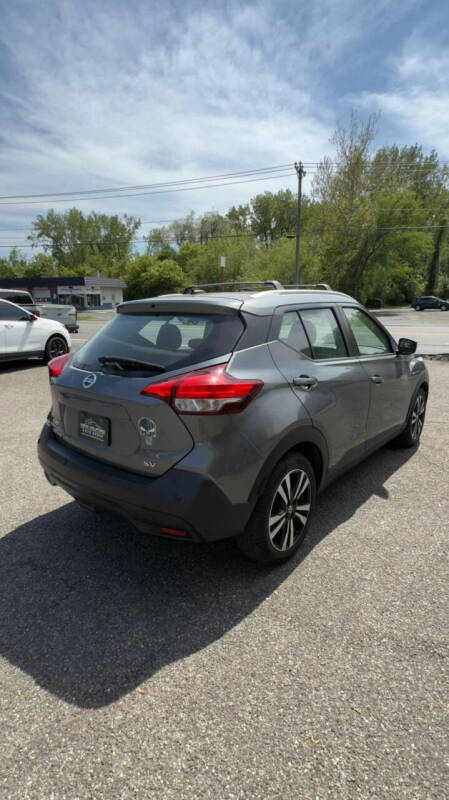 2020 Nissan Kicks SV